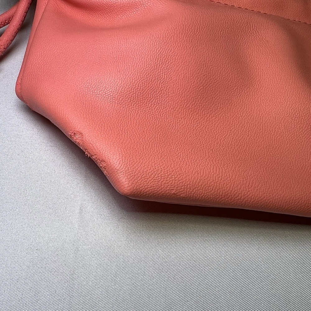 Steve Madden Peach Pink Smooth Faux Leather Crossbody Bag Woven Clutch Strap - Picture 5 of 9